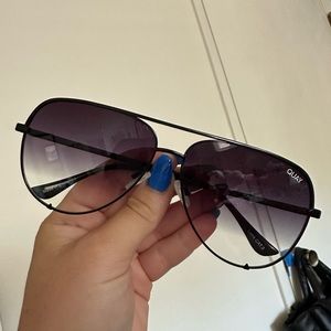Quay Large Aviators